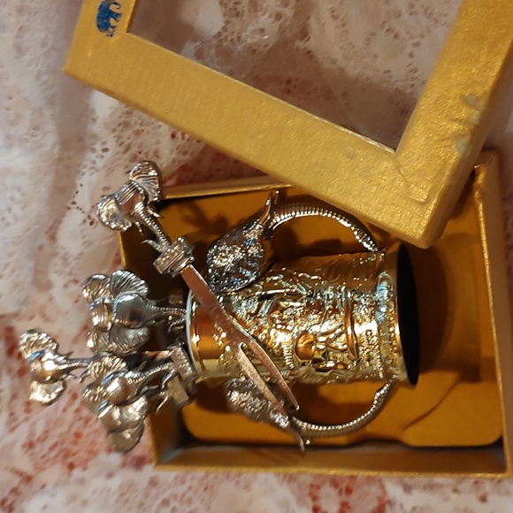 Elephant Appetizer Forks - Picture 3 of 9